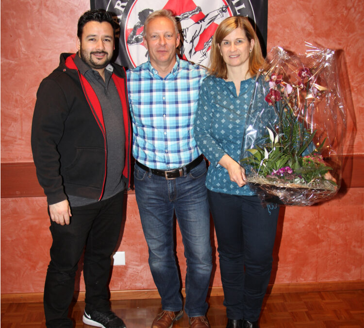 Neues Ehrenmitglied für Karate-Club Wohlen